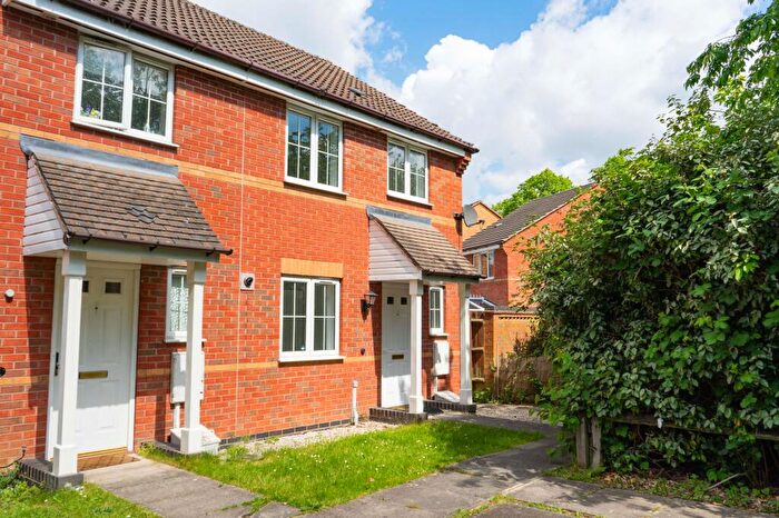 3 Bedroom End Of Terrace House To Rent In Marion Close, Leicester, LE3