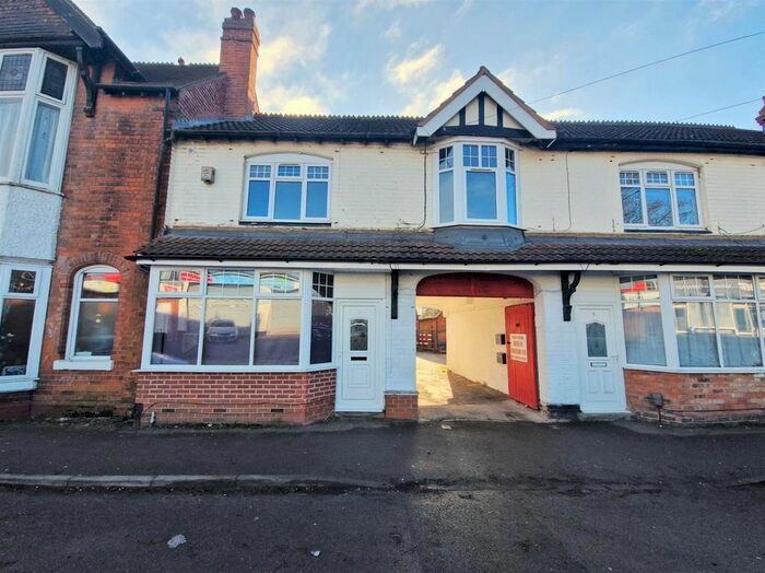 1 Bedroom Flat To Rent In Station Road, Northfield, Birmingham, B31