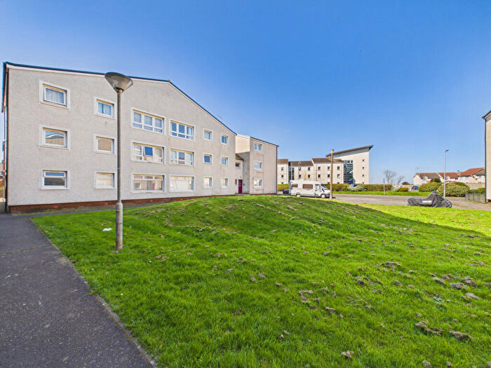 3 Bedroom Flat For Sale In Montgomerie Street, Ardrossan, KA22
