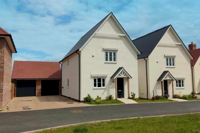 3 Bedroom Detached House For Sale In Parsonage Court, Great Tey, Colchester, CO6