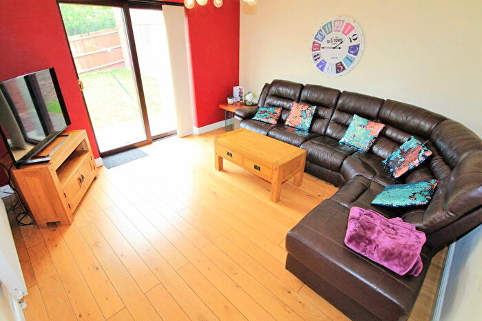 5 Bedroom Detached House For Sale In High Park Crescent, Sedgley, DY3