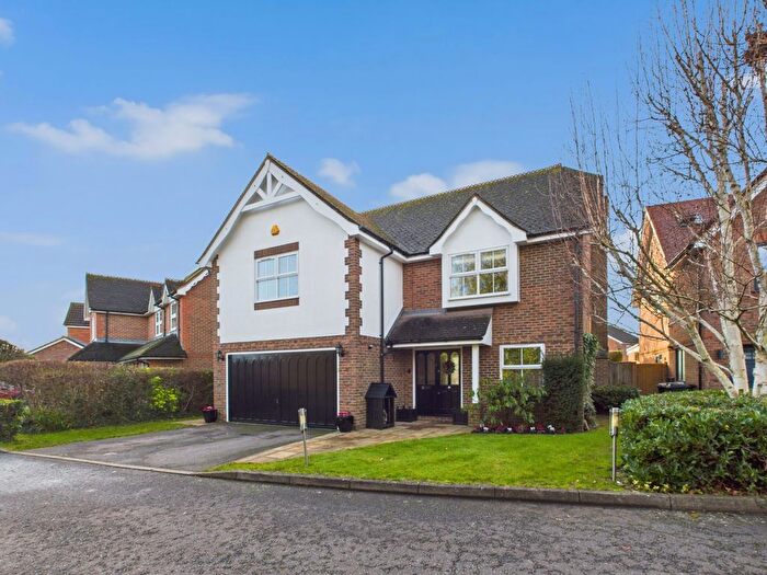 5 Bedroom Detached House For Sale In Bramble Close, Chalfont St. Peter, Buckinghamshire, SL9