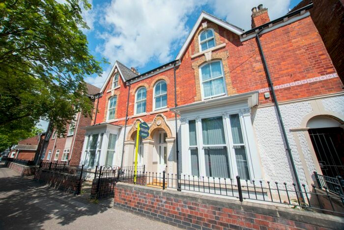 1 Bedroom Terraced House To Rent In St. Georges Road, Hull, HU3
