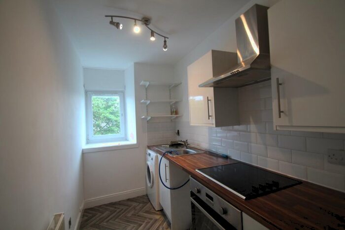 1 Bedroom Flat To Rent In Strathmartine Road, Dundee, DD3