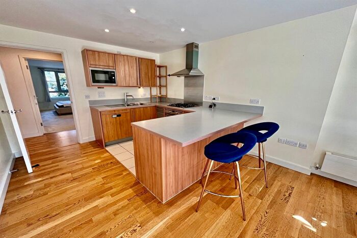 2 Bedroom Flat To Rent In Vizion, London, Epc Rating B, N7
