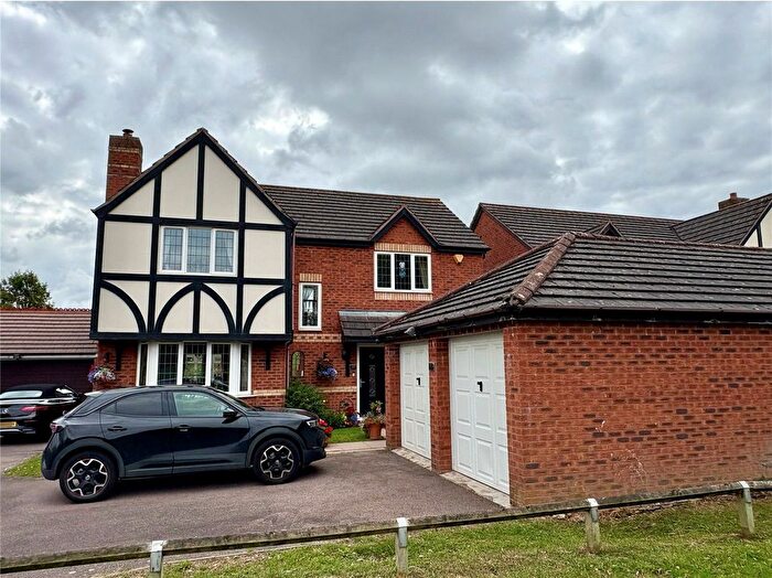 4 Bedroom Detached House For Sale In Radlow Crescent, Birmingham, West Midlands, B37