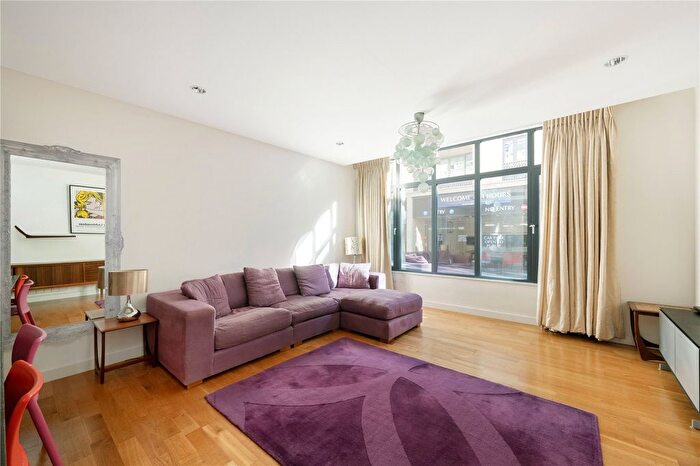 2 Bedroom Flat To Rent In Blandford St, London, W1U