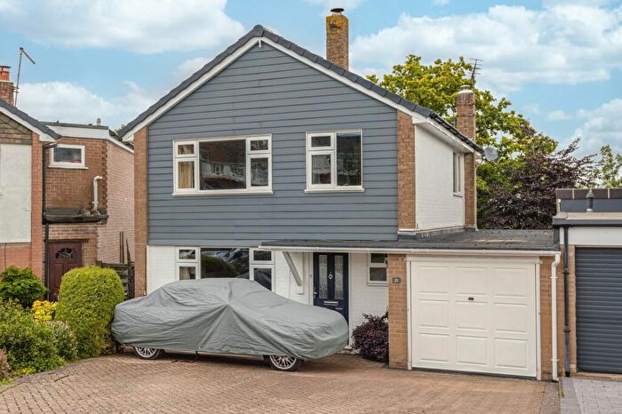 3 Bedroom Link Detached House For Sale In Home Platt, Sharpthorne, RH19