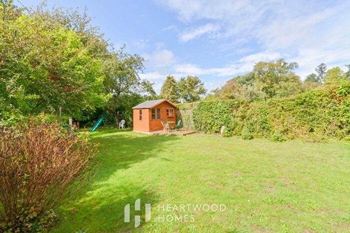 4 Bedroom Detached House For Sale In Watling Knoll, Radlett, WD7