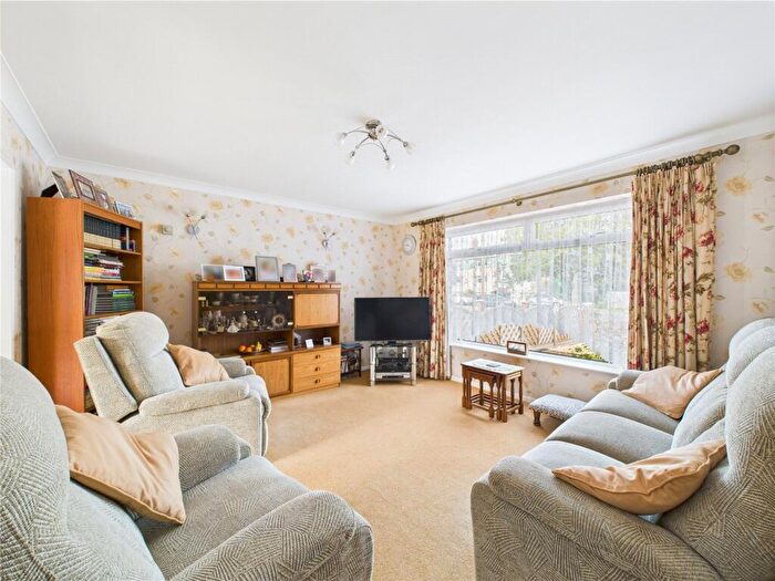 3 Bedroom Semi-Detached House For Sale In Hareclive Road, Hartcliffe, Bristol, BS13