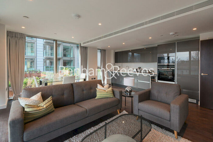 2 Bedroom Apartment To Rent In Lavender Place, Royal Mint Street, E1