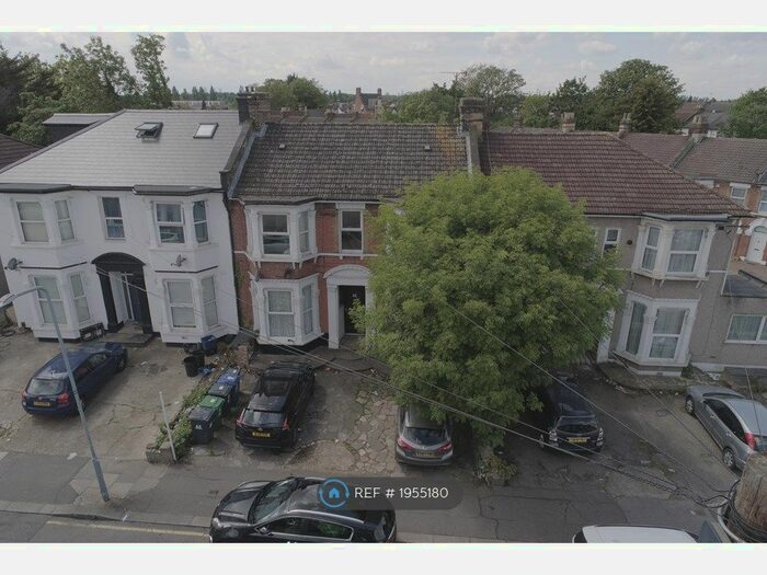 2 Bedroom Flat To Rent In Argyle Road, Ilford, IG1