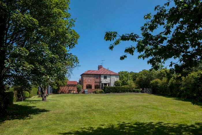 5 Bedroom Semi-Detached House For Sale In Grosvenor Road, Tarvin, Chester, CH3