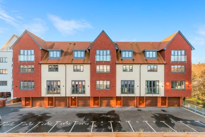 4 Bedroom Town House To Rent In Lewes, Lewes, BN7