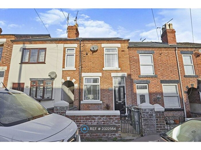 3 Bedroom Terraced House To Rent In Howitt Street, Heanor, DE75