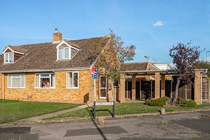 2 Bedroom Semi-Detached Bungalow For Sale In Oakfield Road, Bishops Cleeve, Cheltenham, GL52