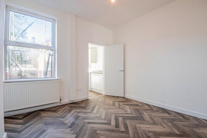 2 Bedroom Terraced House To Rent In Rossington Road, Nottingham, NG2