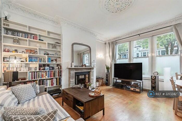 2 Bedroom Flat To Rent In Cavendish Road, London, SW12