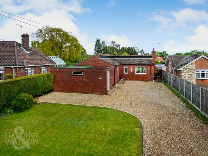 2 Bedroom Detached Bungalow To Rent In The Street, Poringland, Norwich, NR14