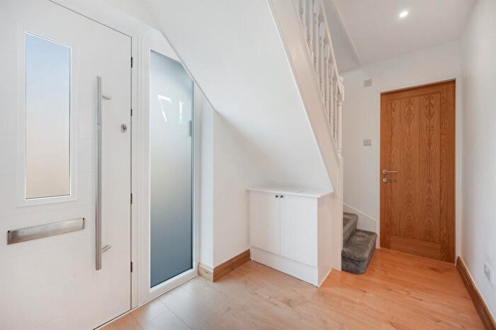 3 Bedroom Terraced House For Sale In Cumber Close, Wilmslow, SK9