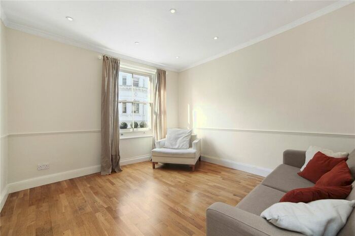 2 Bedroom Flat To Rent In Dawson Place, London, W2