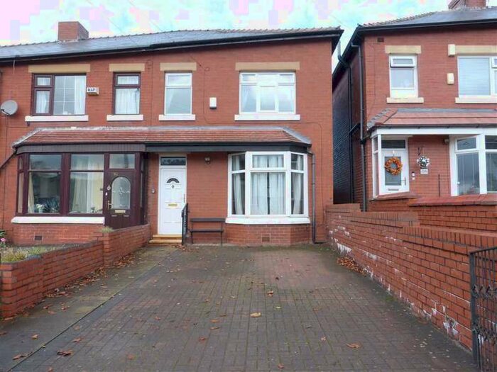 3 Bedroom Terraced House To Rent In Newshaw Lane, Hadfield, Glossop, SK13