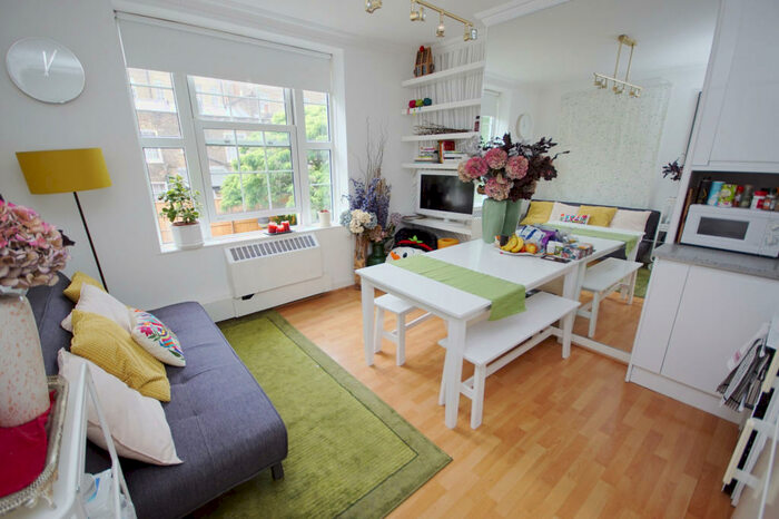 2 Bedroom Apartment To Rent In Cranleigh Street, Euston, NW1