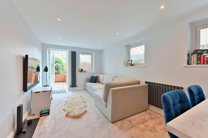 1 Bedroom Flat To Rent In Cambalt Road, Putney, London, SW15