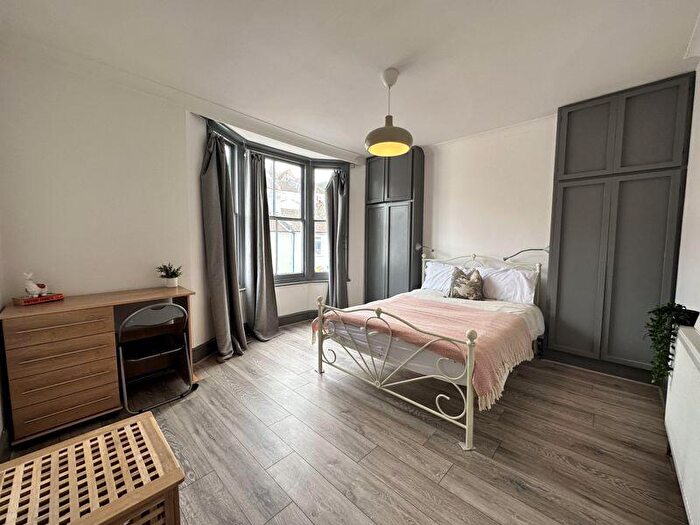 4 Bedroom Terraced House To Rent In Hanover Terrace, Brighton, BN2