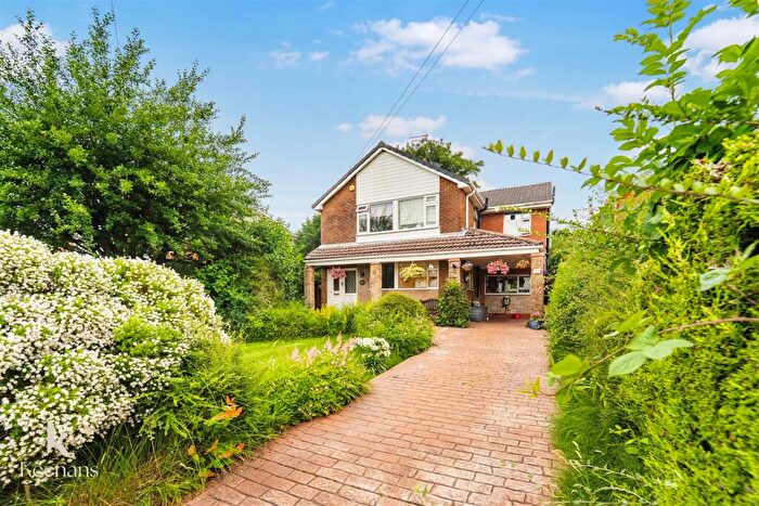 5 Bedroom Detached House For Sale In Greenmount Drive, Greenmount, Bury, BL8