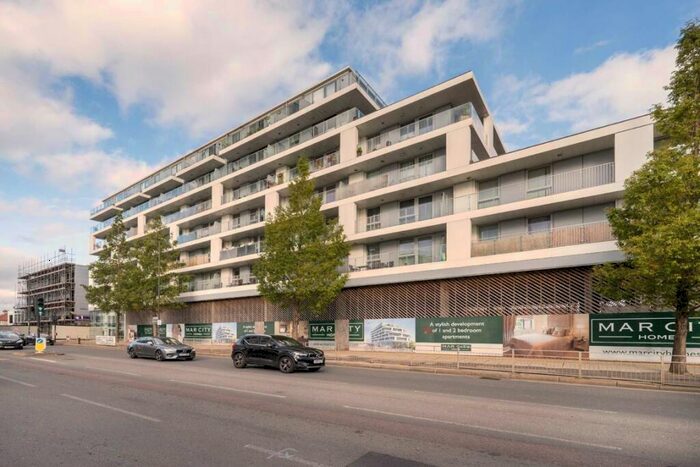 1 Bedroom Flat To Rent In The Hyde, London, NW9