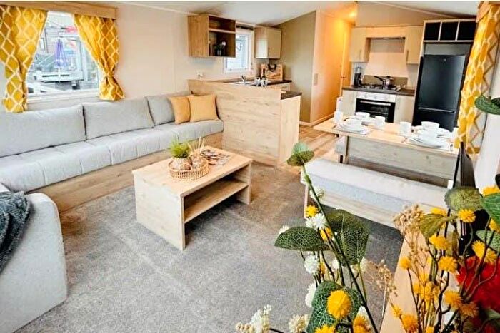 2 Bedroom Caravan For Sale In Yorkshire Dales Country And Leisure Park, DL8