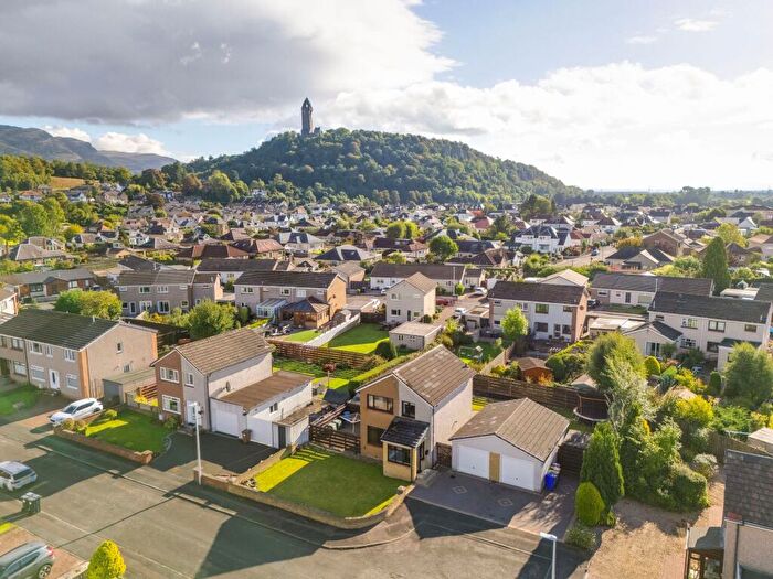 3 Bedroom Detached House For Sale In Barnwell Road, Stirling, FK9