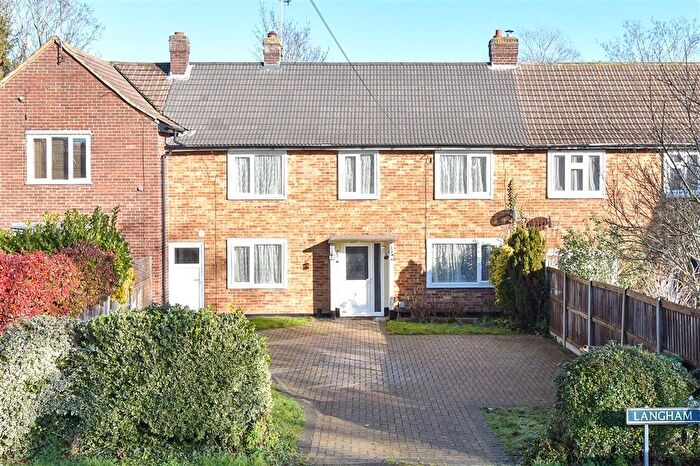 4 Bedroom Terraced House For Sale In Langham Crescent, Billericay, Essex, CM12