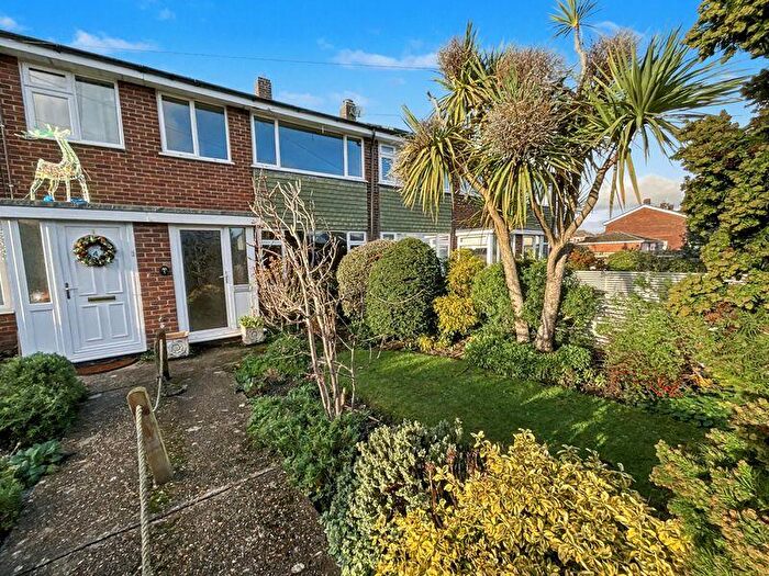 2 Bedroom Terraced House For Sale In Christchurch, BH23