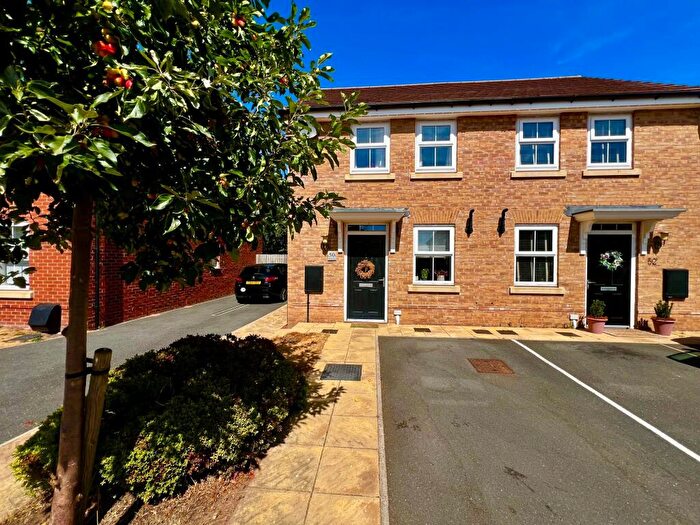 2 Bedroom Semi-Detached House For Sale In Merlin Drive, Auckley, DN9