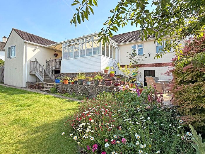 3 Bedroom Detached Bungalow For Sale In Ridgeway Mead, Sidmouth, EX10