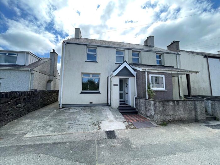 3 Bedroom Terraced House To Rent In Carmel, Caernarfon, Gwynedd, LL54