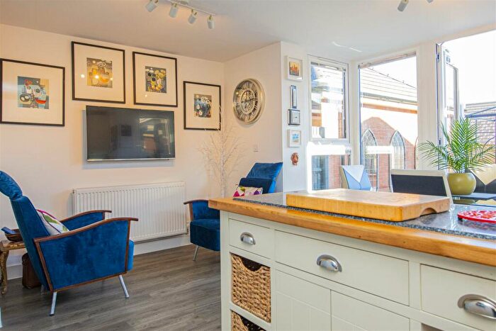 3 Bedroom Detached House For Sale In Harvest Road, Market Harborough, LE16