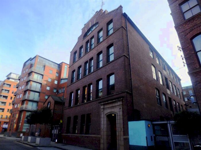1 Bedroom Flat To Rent In Lincoln Place, Hulme Street, Manchester, M1