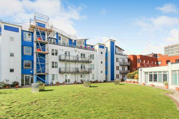 1 Bedroom Flat To Rent In Sanford Street, Town Centre, Swindon, SN1