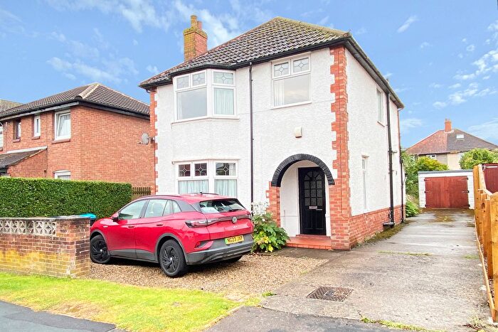 3 Bedroom Detached House To Rent In Jesmond Road, Harrogate, HG1