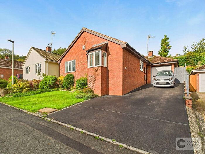 3 Bedroom Bungalow For Sale In Coniston Road, Ogwell, Newton Abbot, TQ12