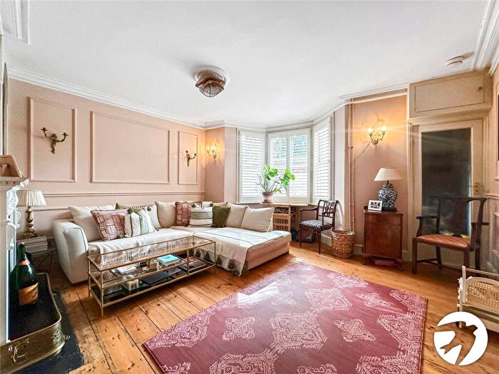 5 Bedroom Terraced House For Sale In Maidstone Road, Rochester, Kent, ME1