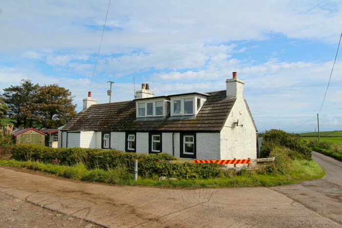2 Bedroom Cottage For Sale In Sandhead, Stranraer, DG9