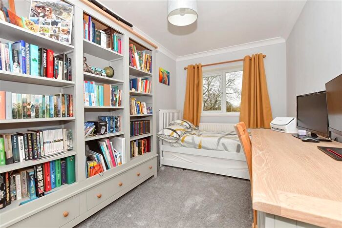 4 Bedroom Detached House For Sale In The Street, Appledore, Ashford, Kent, TN26