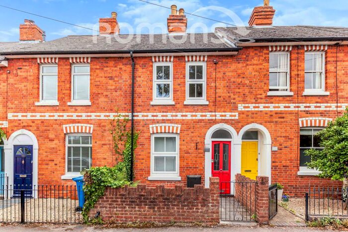 2 Bedroom Terraced House To Rent In Belmont Road, SL6