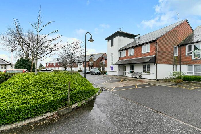 1 Bedroom Flat For Sale In Kiln Drive, Rye Foreign, Rye, East Sussex, TN31