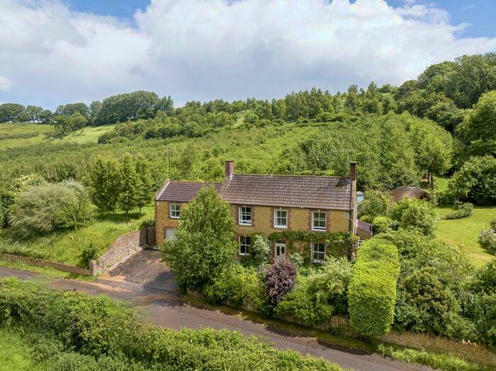 4 Bedroom Detached House For Sale In Rurally Situated Detached Period House Near Bruton, BA7