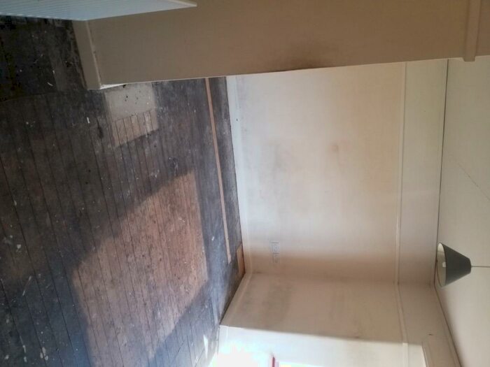 Studio To Rent In Cranford Road, Petersfield, Hampshire, GU32